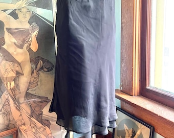 90s Black Flowy Skirt
