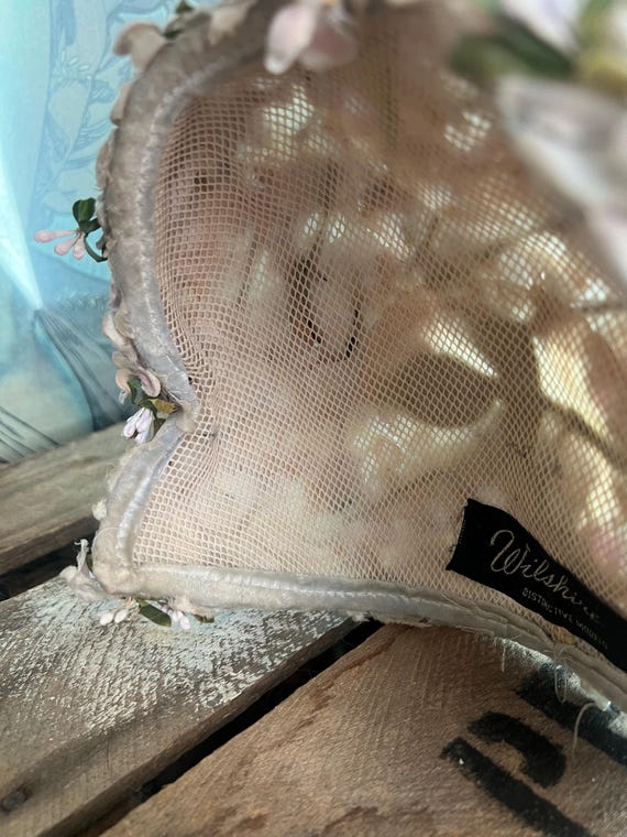 40s 50s Floral Capulet Hat - image 9