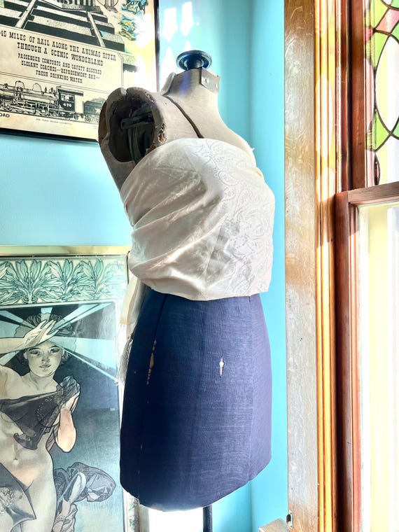 White Rectangular Silk Scarf - image 2