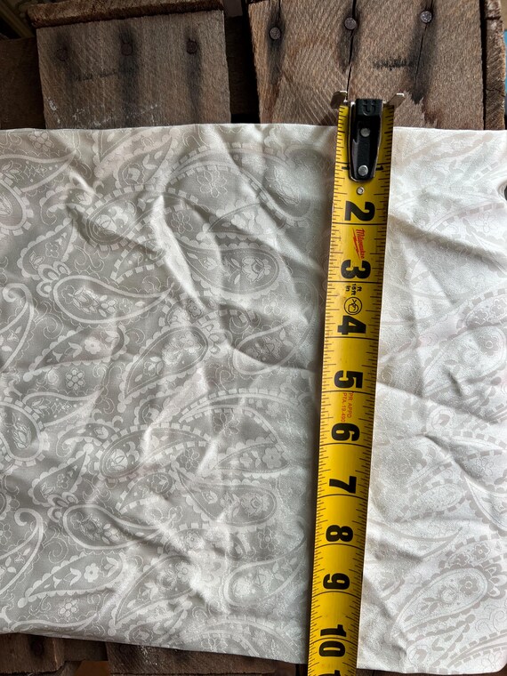 White Rectangular Silk Scarf - image 7