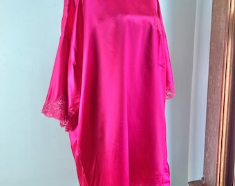 Silk Victoria’s Secret Gold Label 90s Pink Night Shirt