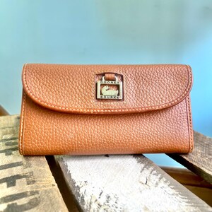 Dooney and Bourke Wallet Tan - Etsy display picture 2