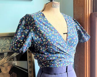 90s Blue Floral Wrap Tie Up Crop Top