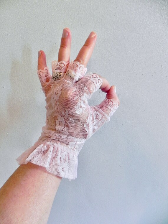 Vintage Fingerless Pink Lace Gloves, Dead Stock Glove… Gem