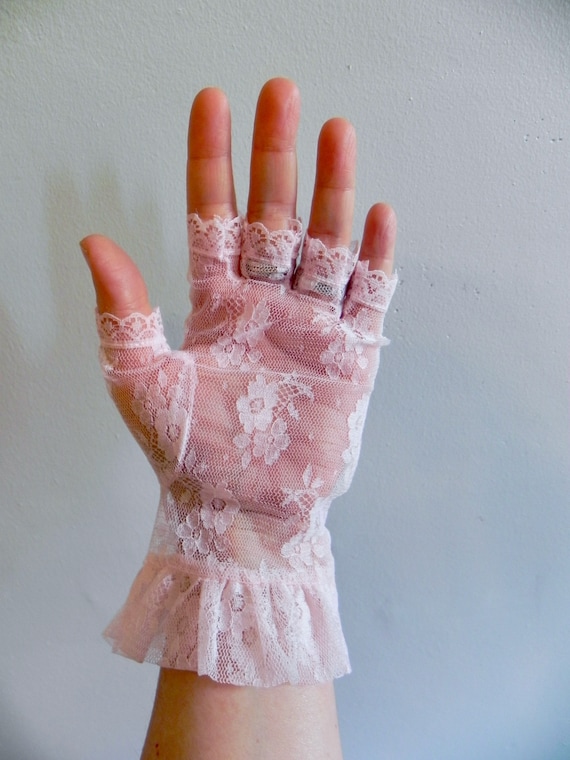 Vintage Fingerless Pink Lace Gloves, Dead Stock Glove… Gem