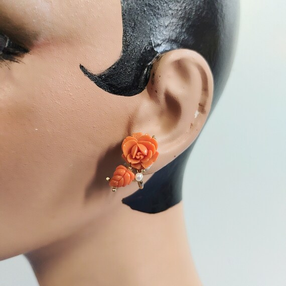 Vintage Earrings 40s Carved Coral Roses with Pearl - image 6