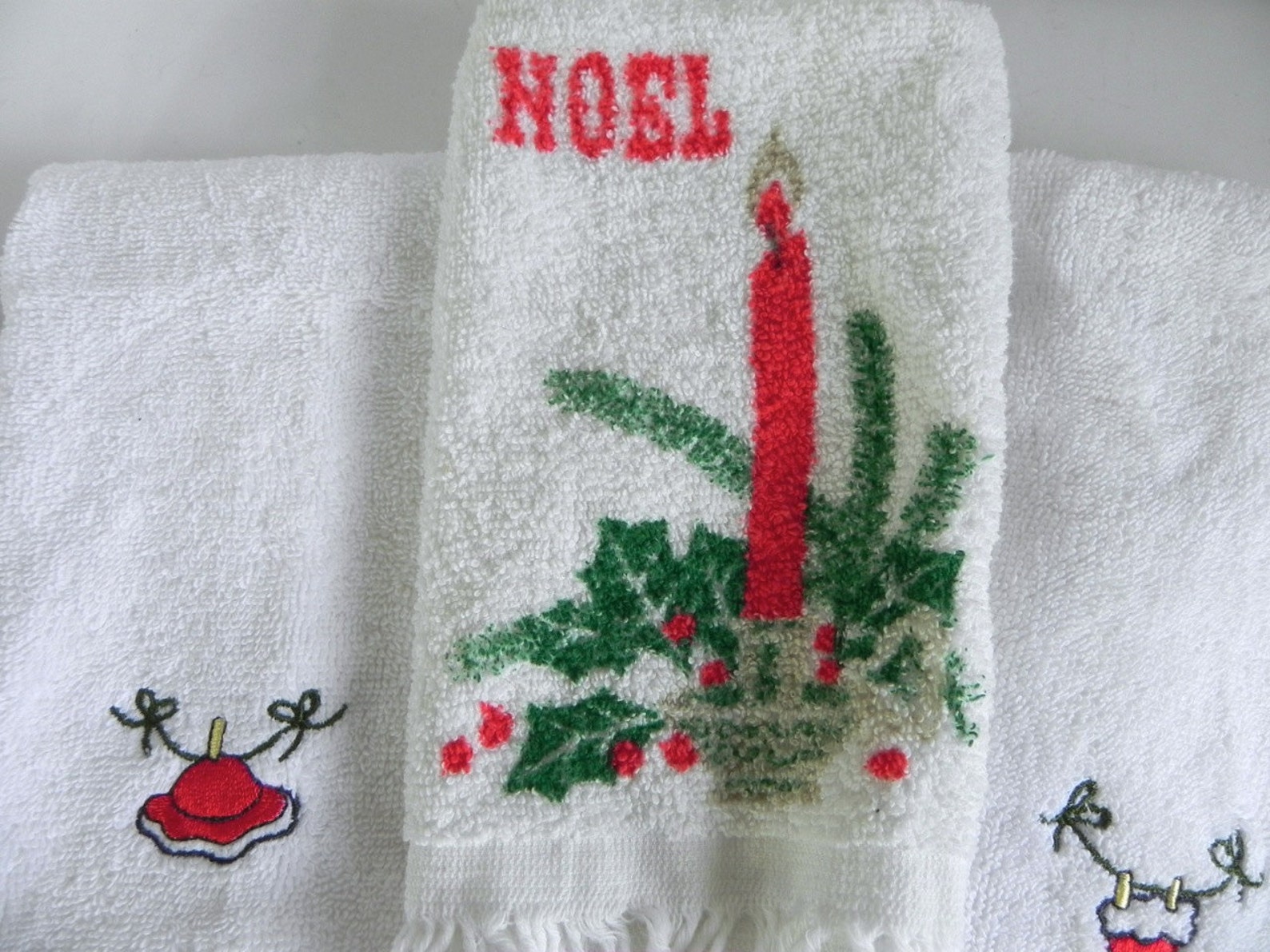 Vintage Christmas Hand Towels His and Hers Towels / Retro Etsy