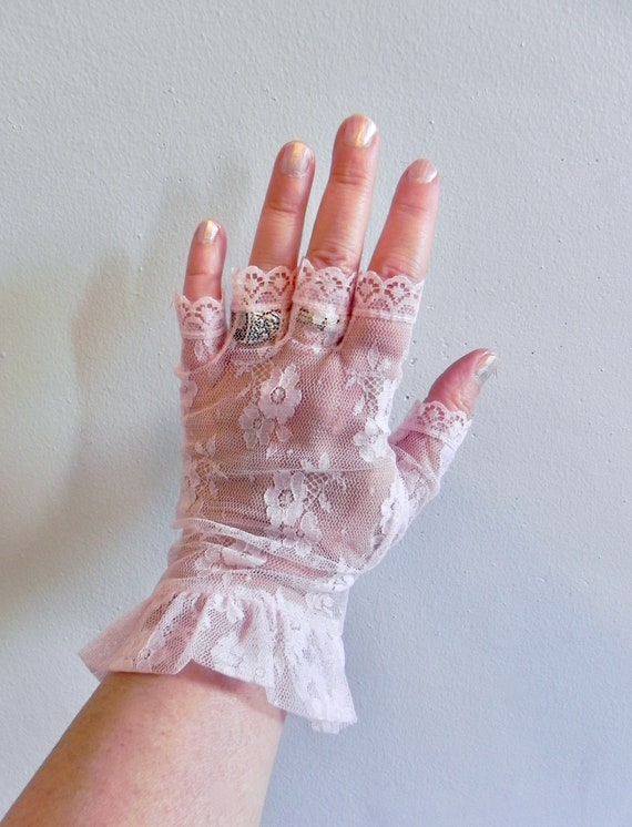 Vintage Fingerless Pink Lace Gloves, Dead Stock Glove… Gem