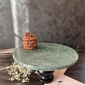 Marble Cake Stand Elegant Dessert Display Plate Handmade Stone Pedestal Serving Tray Wedding Decor Unique Gift