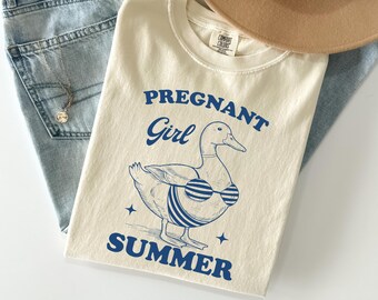 Pregnant Girl Summer T-Shirt, Summer Goose T-Shirt, Cute Pregnancy Gift, Summer Party Wear, Expecting Mom Shirt, Funny Announcement Tee