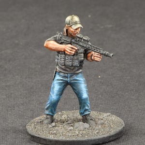 32mm Special Forces Wolf Operator 1
