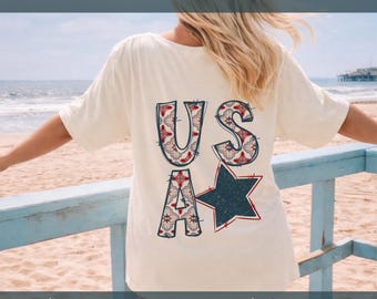 USA Patriotic PNG, 4. Juli Design, Unabhängigkeitstag Shirt Grafik, Rot Weiß Blau Vintage Fliesenbuchstaben, transparenter PNG Download