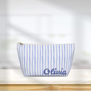 Bolsa de maquillaje para despedida de soltera, recuerdo de despedida de soltera personalizado, neceser de viaje personalizado, regalo para despedida de soltera, regalo personalizado para ella