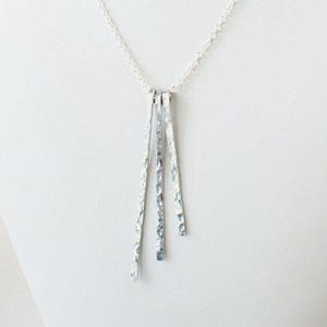 Silver Boho Necklace Hammered Aluminum Necklace Minimalist Necklace Women&#39;s Silver Necklace Boho Jewelry Hipster Necklace Tribal Necklace