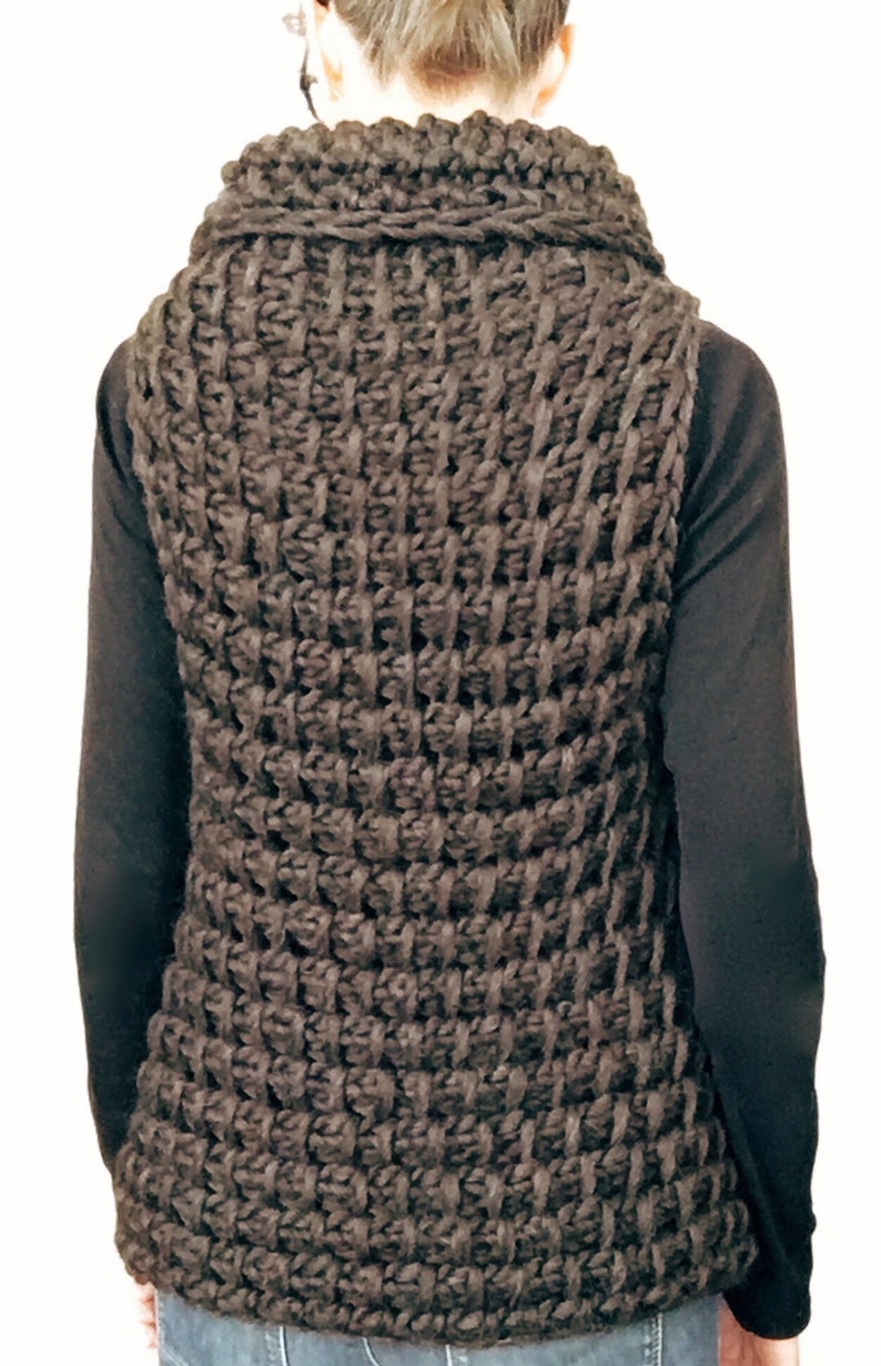 PATRON DE TRICOT pdf Instructions pour réaliser : le modèle de gilet TC en tricot. Ce modèle de tricot n'est disponible qu'en anglais. image 3