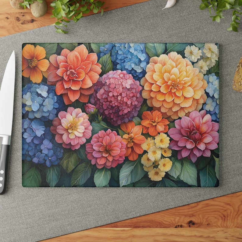 NovrynGlass Cutting Board - Thumbnail 2