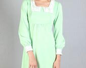 Vintage 60 70s Green Crochet Lace Collar Long Sleeve Babydoll Mini Dress.Small.Bust 36.Waist 28.