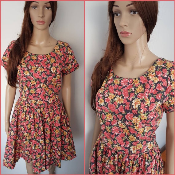 Vintage 80s Floral Short Dress