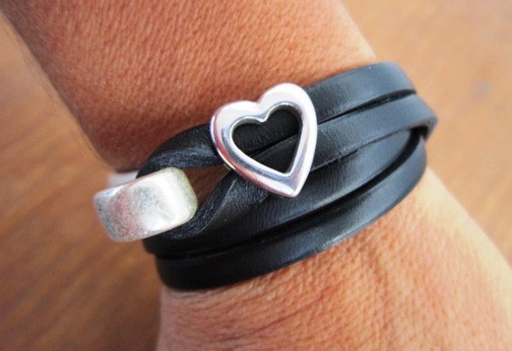 silver heart, leather bracelet with heart, heart bracelet, heart jewelry, womens bracelets, arm candy, wrist band, leather wrap bracelet