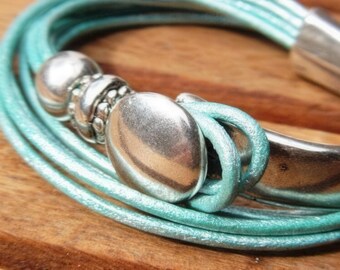 bijoux de bracelet turquoise • Cadeaux personnalisés Bracelet de perles • Bracelet personnalisé en argent • Bijoux faits main personnalisés pour elle