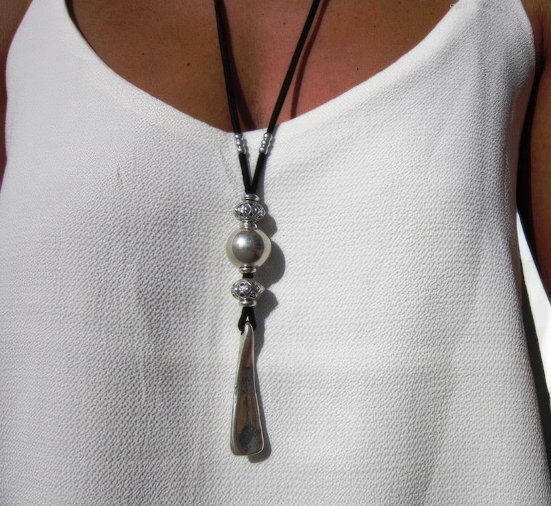 statement boho chic silver pendant necklace, boho jewelry, bohemian jewelry, boho chic jewelry, leather handmade jewelry designs by kekugi, gift ideas for her