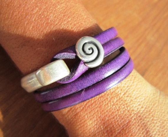 purple bracelet, lavender jewelry, casual jewelry, womens bracelets, silver bracelet, leather bracelet, casual Bracelets, fashion jewelry