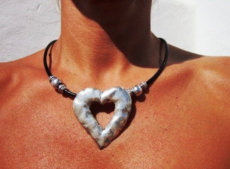 Heart necklaces Max 56% OFF jewelry heart beaded necklac half Pendant