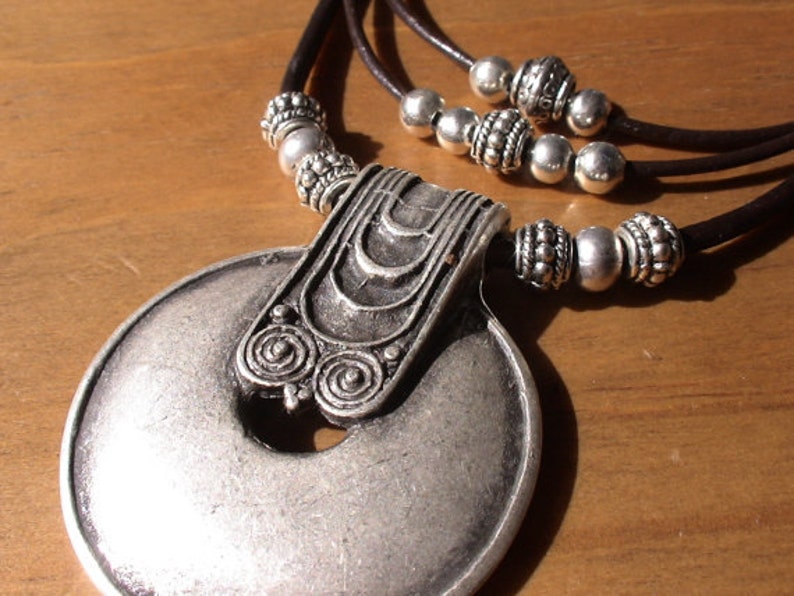 Boho jewelry, bohemian jewelry, hippy jewelry, bohemian necklaces, boho necklace, silver jewelry, fashion jewelry, ethnic jewelry, boho chic image 2