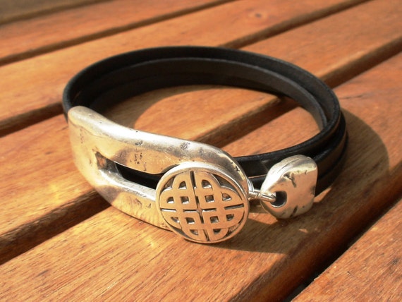 Men's Jewelry, men's silver bracelet, Black leather bracelet, leather silver bracelet, Men's Jewelry, bracelet for him