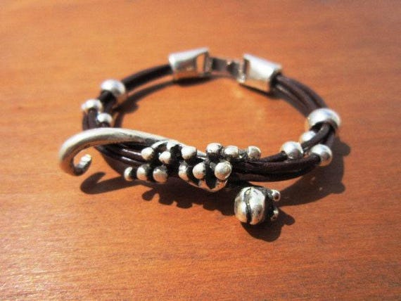Beaded Leather lizard Bracelet Personalized Gifts • Silver Custom Bracelet • Personalized Handmade Jewelry Gift for Her, Bohemian jewelry
