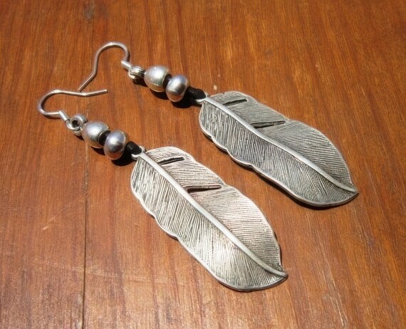 Statement feather drop beaded silver earrings, personalized jewelry gift for her, Drop beaded boho earrings dangle