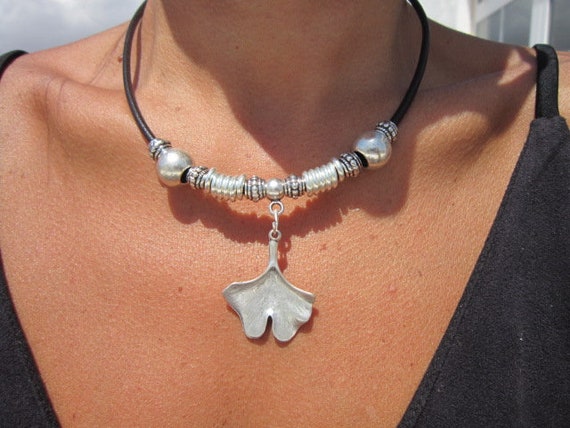 ginkgo leaf, Boho jewelry, bohemian jewelry, hippy jewelry, bohemian necklaces, boho necklaces, silver jewelry, womens leather necklace