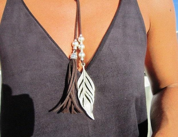 Bohemian feather necklace, leather necklaces for women, long pendant necklace, boho necklace, leather cord necklace, long necklace boho