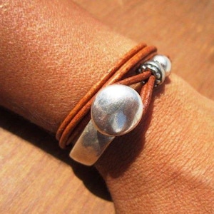 Leather & Silver Bracelets for women •  Matching couple bracelets gift for women • Custom bracelet gift for her best selling ítems by kekugi