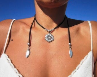 Halsband med pålägg och lager • Boho Neotribal-smycken • Bästsäljande varor • Toppsäljare Present till värdinna eller galentinska presenter