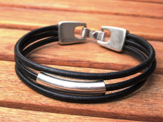 Silver and Leather mens bracelet, friendship couples bracelet, men cuff bracelet, handmade silver mens jewelry, unique gifts for men