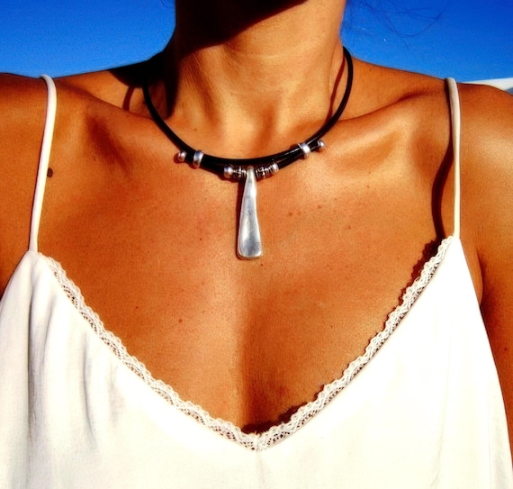 Boho Luxe Pendant Necklace for Women • Everyday Simple Leather Necklace for Women • Personalized Bohemian Jewelry Gift for Her by Kekugi