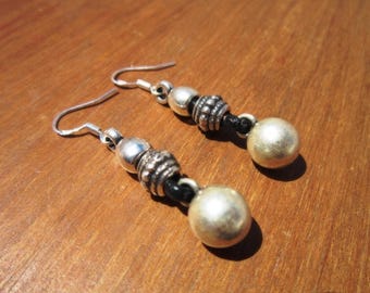 Pendientes colgantes de plata • Boho con cuentas y hechos a mano con gancho de plata esterlina