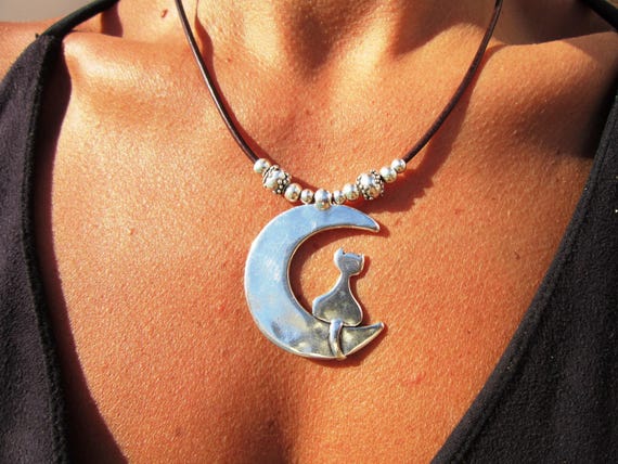 Silver Pendant moon Cat Necklace birthday gift for Her or Mom • Personalized Gifts Anniversary Gift • Handmade Jewelry Best selling items
