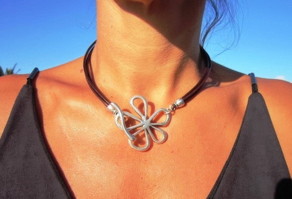 Statement birth flower Pendant Charm Daisy Necklace • Silver Beaded Couples Necklaces for Women • Handmade Jewelry Best selling items Gifts