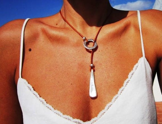 ring leather necklace, lariat necklace, eternity necklace, silver necklace, bohemian jewelry, hippy jewelry, silver necklace, silver jewelry