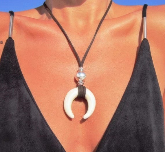 long  horn pendant necklace, bohemian jewelry horn necklace, bohemian necklaces, boho jewelry