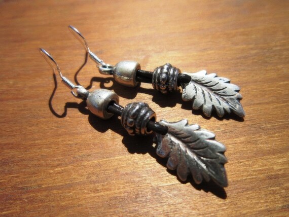 Statement drop beaded silver earrings • personalized jewelry gift for her • Drop beaded boho earrings dangle • Handmade jewelry by kekugi