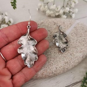 Orecchini a cerchio con foglie - argento sterling - gioielli