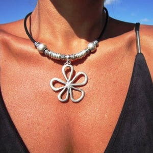 Flower necklace, Boho necklace, leather necklaces for women, long pendant necklace, silver necklace, leather cord necklace, necklace boho