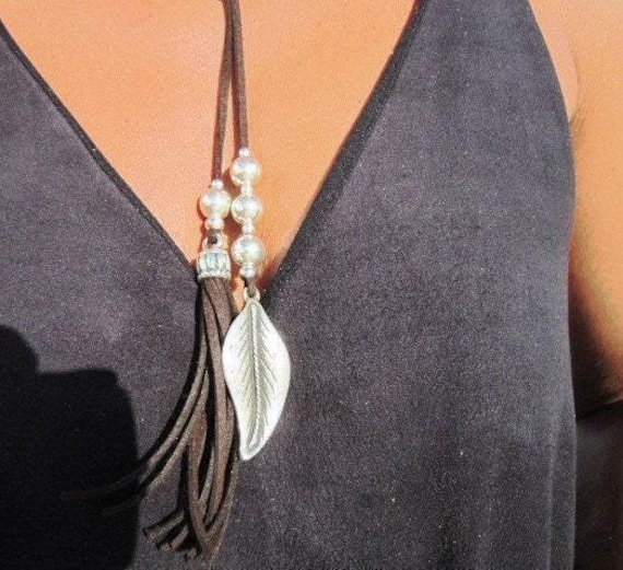 Boho feather necklace • Statement Charm Y Lariat Necklace • Silver Beaded Necklaces for Women • Personalized Bohemian Jewelry Gifts