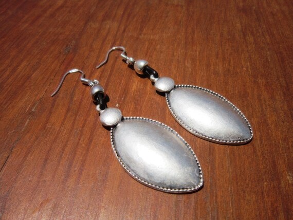 Statement drop beaded silver earrings • personalized jewelry gift for her • Drop beaded boho earrings dangle • Handmade jewelry by kekugi