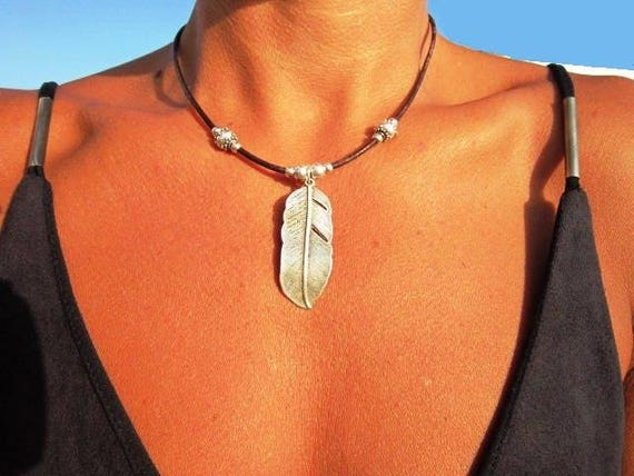 feather necklace, indian jewelry, Boho jewelry, bohemian jewelry, hippy jewelry, bohemian necklaces, boho necklaces, minimalist jewelry