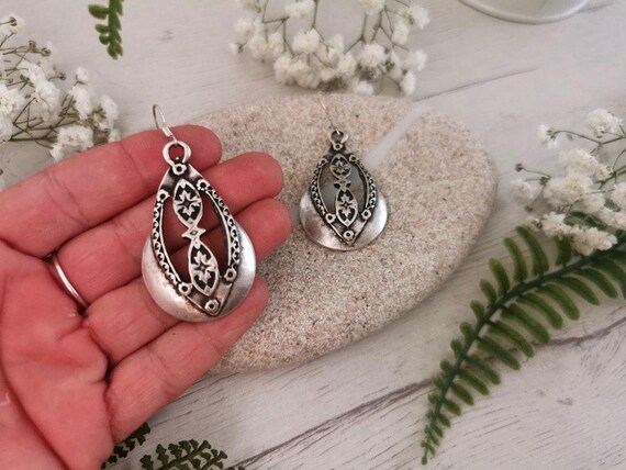 Statement drop beaded silver earrings • personalized jewelry gift for her • Drop beaded boho earrings dangle • Handmade jewelry by kekugi
