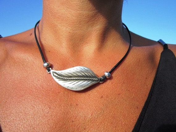 Women necklace, leaf choker, leaf necklace, leaf pendant necklace, women choker, choker necklace, silver rose, silver pendant necklaces